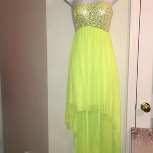 Junior high low dress !!!